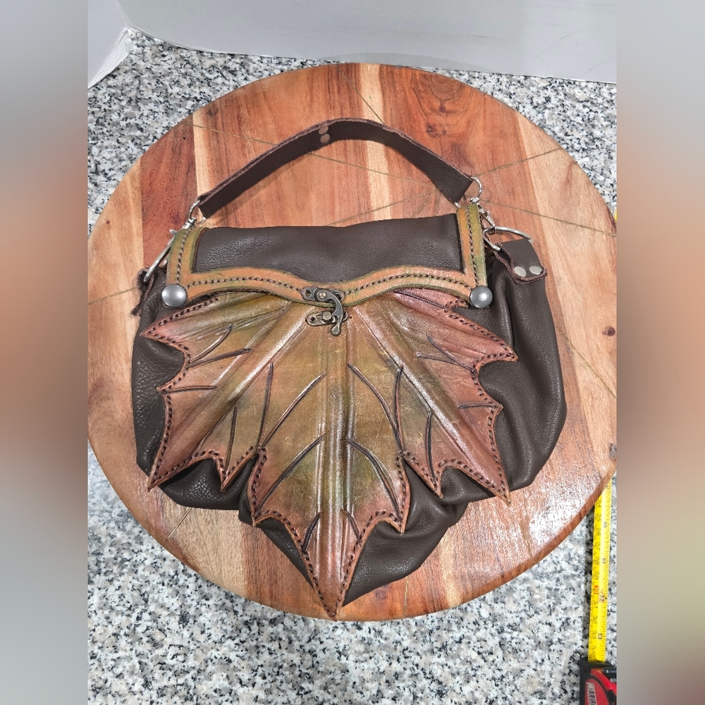 Tandy Vintange Leather leaf bag